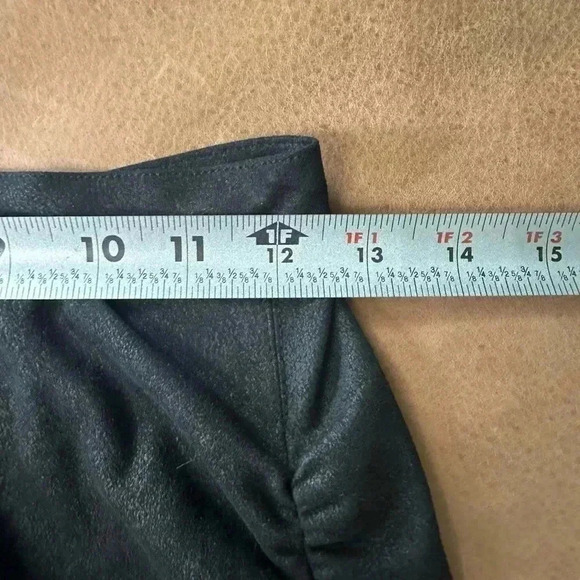 Free People Women's Size XS Ruched Zipper Back Mini Skirt Black Faux Suede - Picture 8 of 10